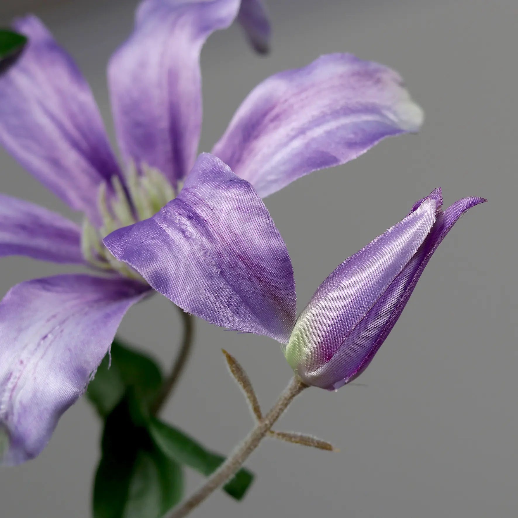 Künstlicher Clematiszweig - Tanjirou | 126 cm | 7 Blüten - Kunstpflanzen von aplanta